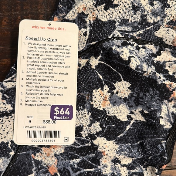 Lululemon Speed Up Crop - Picture 2 of 4